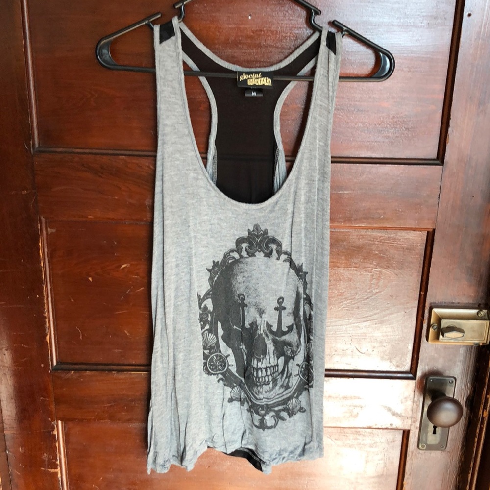 skull tank